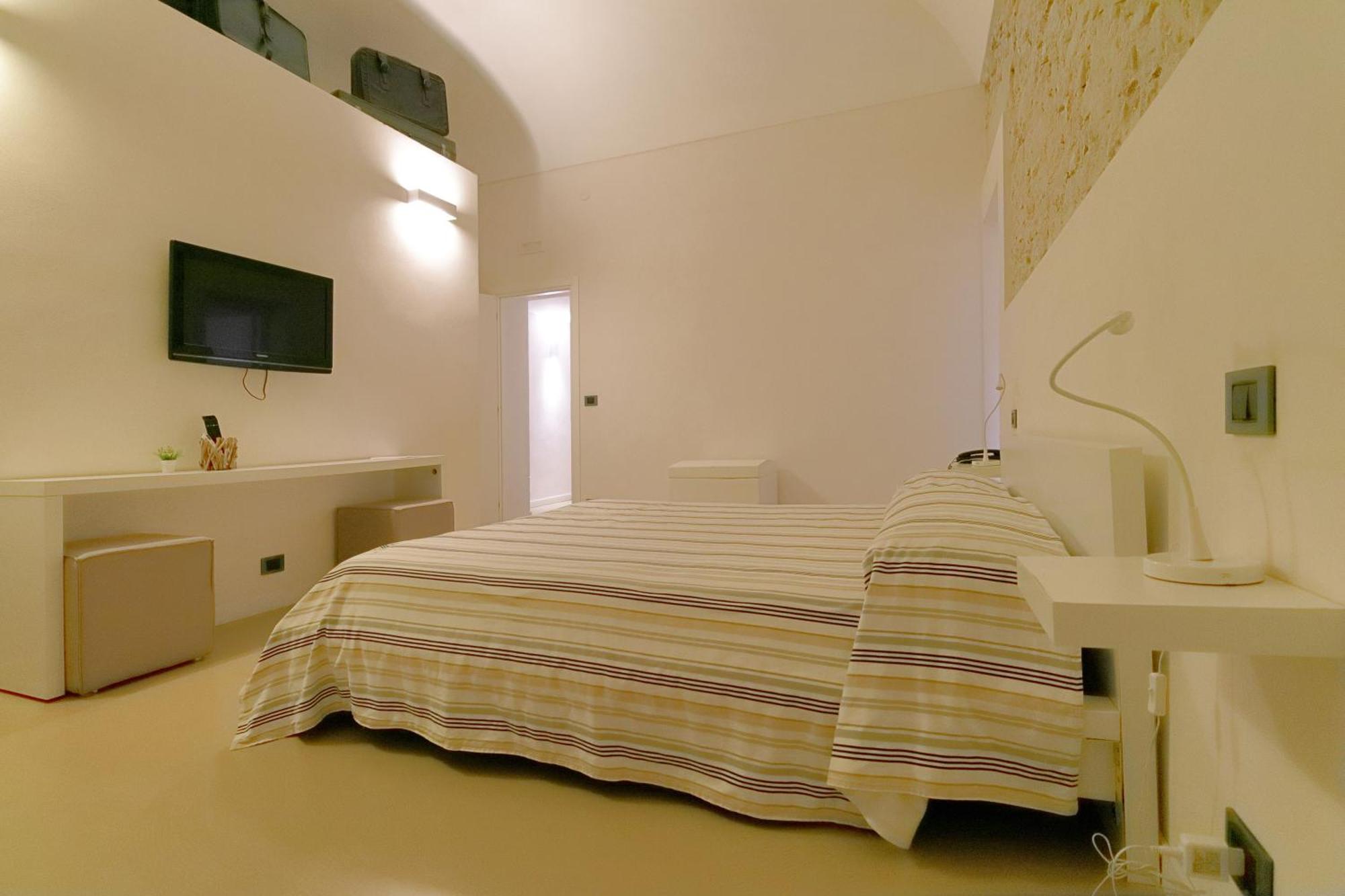 Al Postale 17 Bed & Breakfast Erice Bagian luar foto