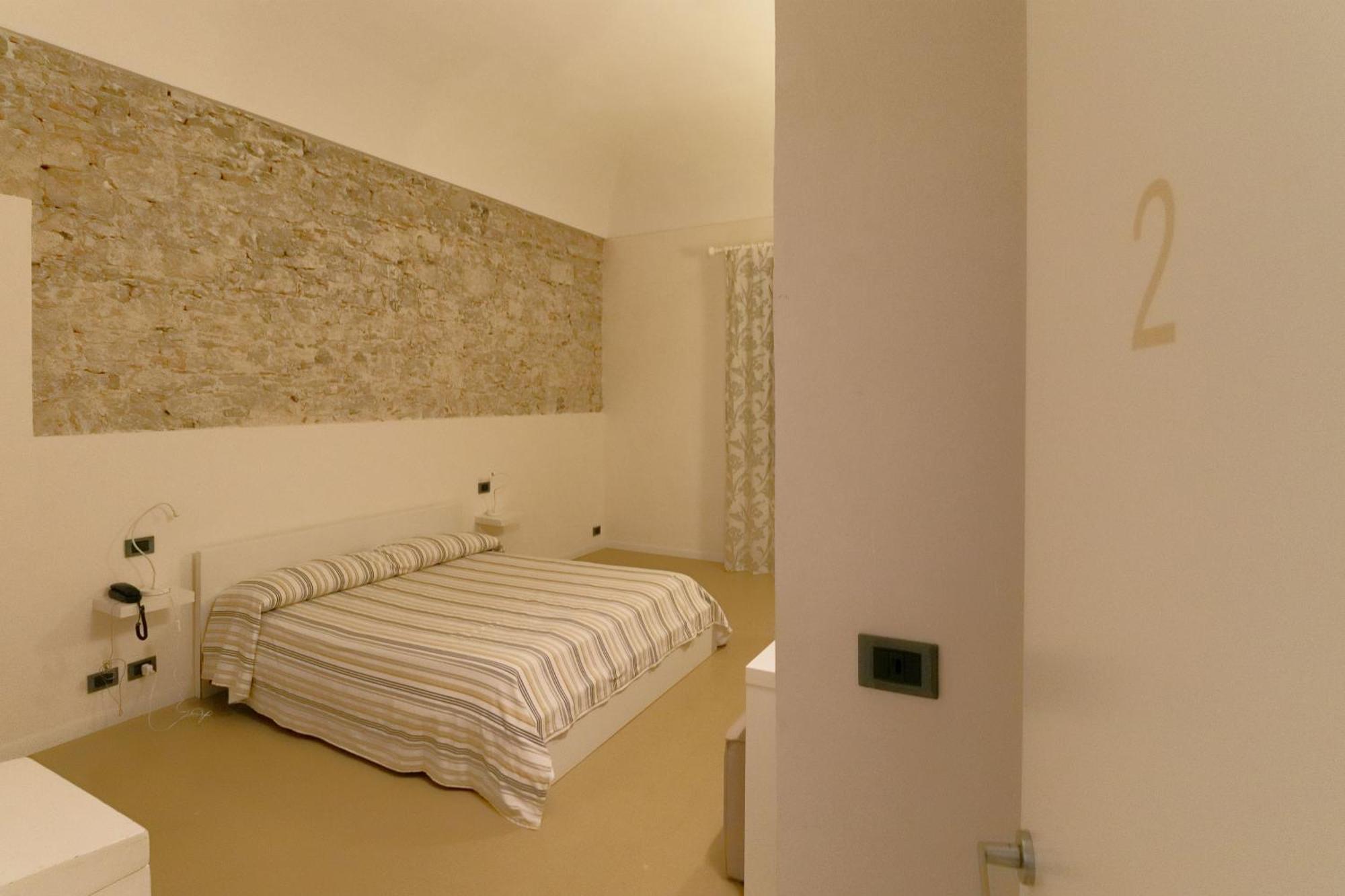 Al Postale 17 Bed & Breakfast Erice Bagian luar foto